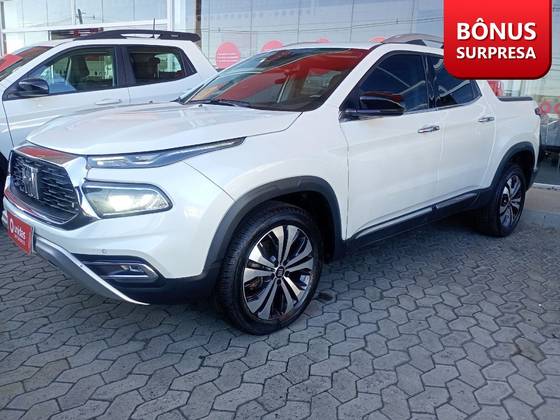 FIAT TORO 2.0 16V TURBO DIESEL VOLCANO 4WD AT9 FIAT TORO 2.0 16V TURBO DIESEL VOLCANO 4WD AT9